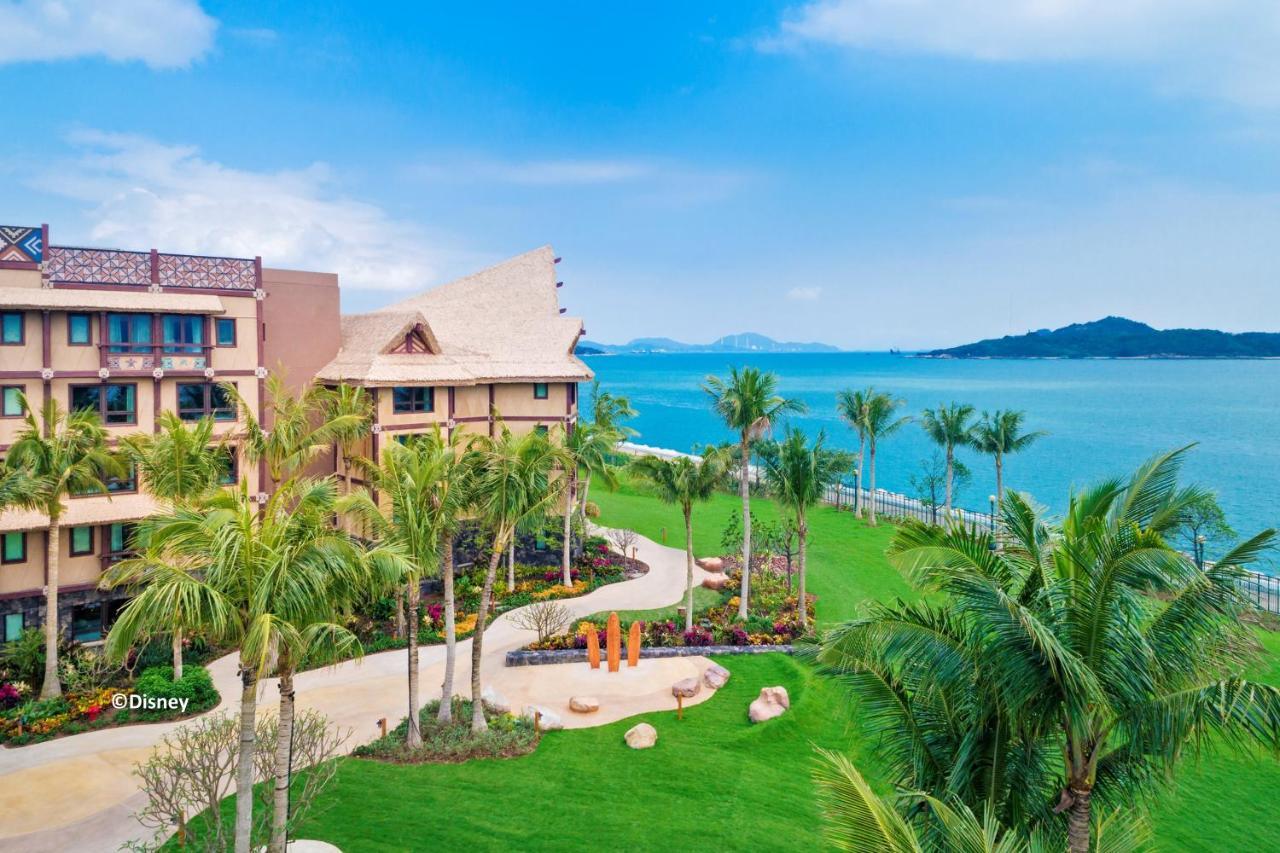 Explorers Hotel 5*