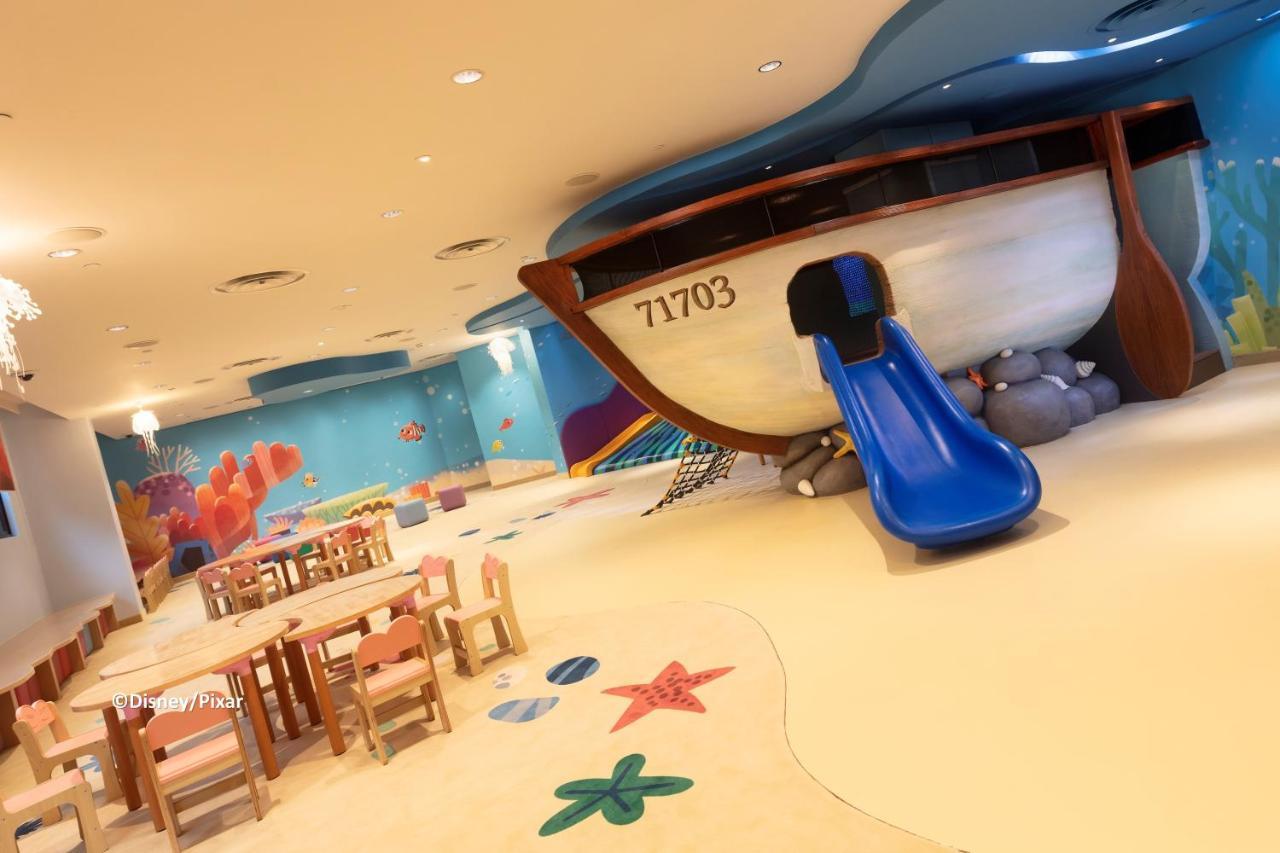 Explorers Hotel 5*